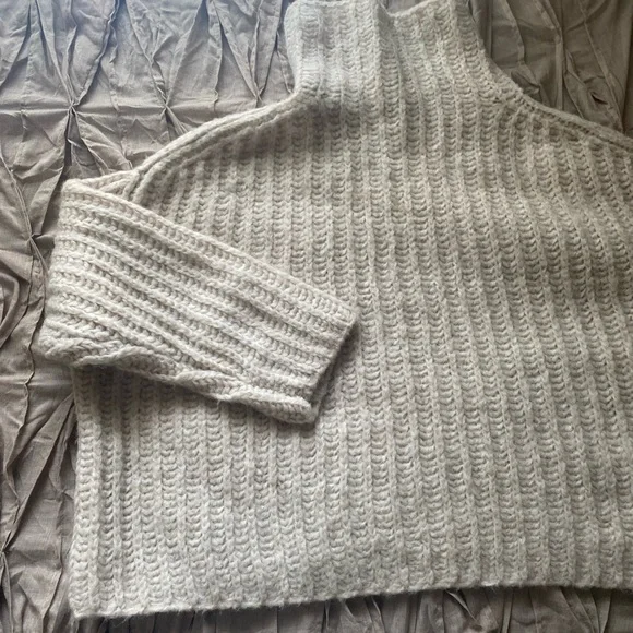 Free people cowl neck chunky sweater - Picture 3 of 7